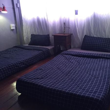 Hong Hostel Bangkok Bagian luar foto