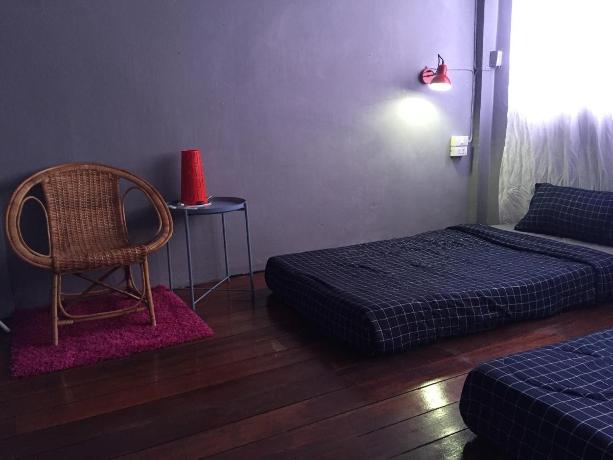 Hong Hostel Bangkok Bagian luar foto